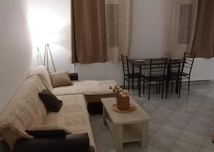 Stelios House Lägenhet *